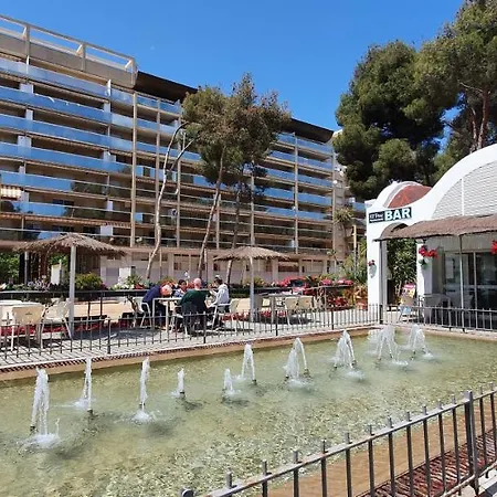 Park Vip Apartment Salou