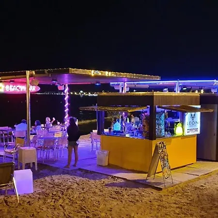 Διαμέρισμα Park Vip *